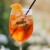 Aperol Spritz - cum poți prepara acest cocktail răcoritor la tine acasă. Iată de ce ingrediente ai nevoie, dar și cum îl poți servi