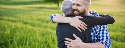 Cadou pentru tata – idei de băuturi speciale, alese în funcție de vârstă și ocazie + alte produse deosebite Cadou pentru tata – idei de băuturi speciale, alese în funcție de vârstă și ocazie + alte produse deosebite