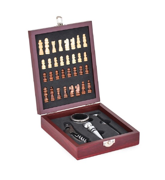 Cutie Checkmate cu Piese de Sah si 4 Accesorii de Vin - Gift Set - 3