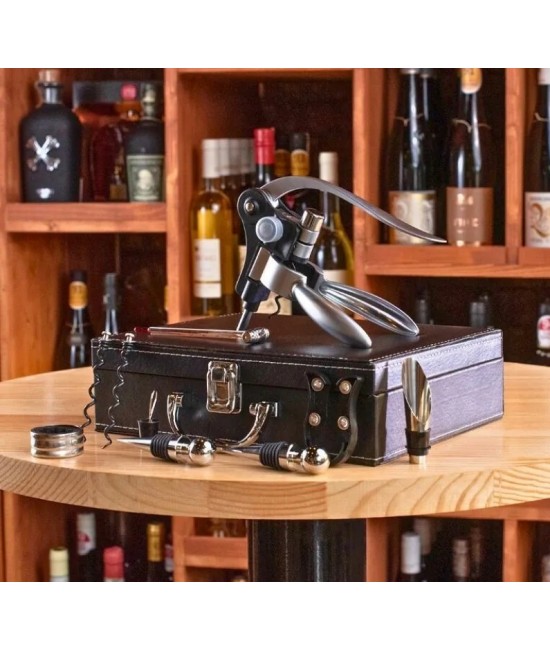 Set 9 accesorii pentru vin in valiza neagra din piele ecologica ALTELE - Set 9 accesorii pentru vin in valiza neagra din piele ecologica