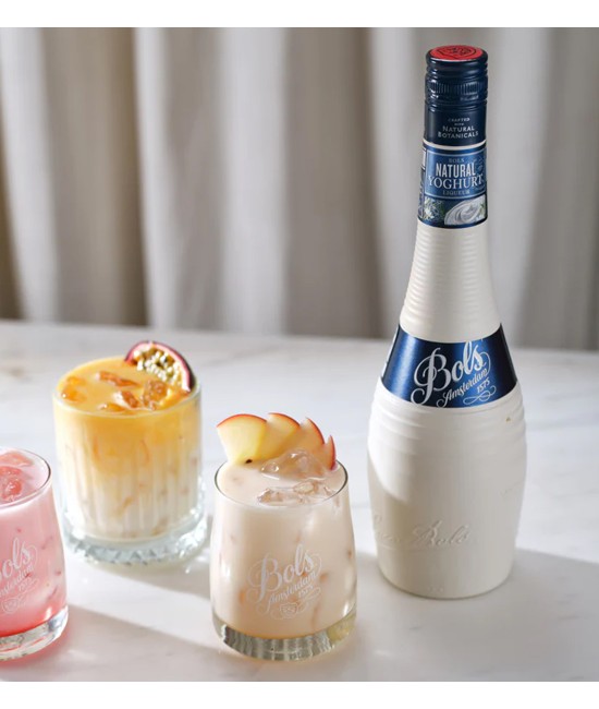 Bols Natural Yoghurt Lichior 0.7L Bols Natural Yoghurt Lichior 0.7L