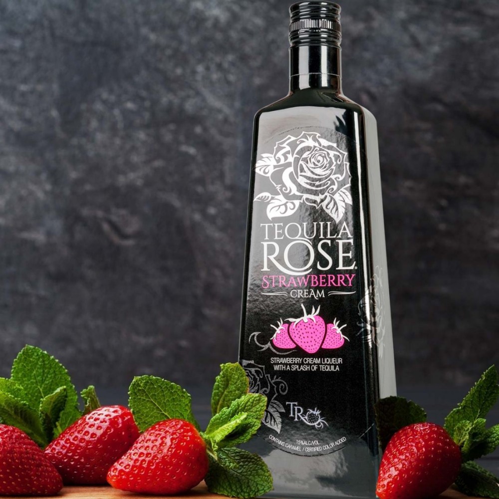 Tequila Rose Strawberry Cream Lichior 0.7L Tequila Rose Strawberry Cream Lichior 0.7L