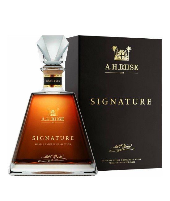 DARK RUM - A.H.Riise Signature Cutie Rom 0.7L