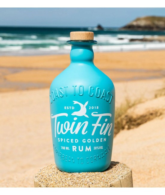 Twin Fin Spiced Golden Rom 0.7L Twin Fin Spiced Golden Rom 0.7L
