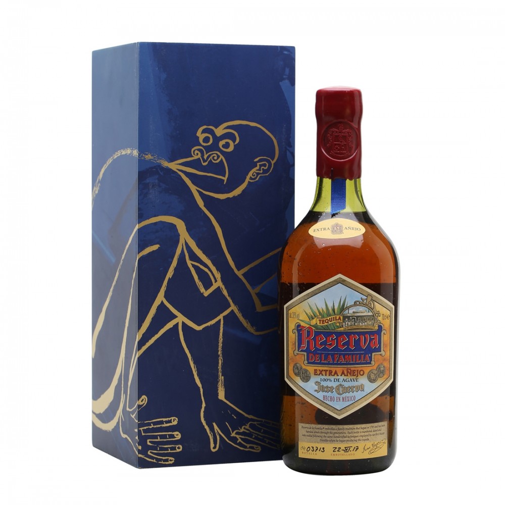 Jose Cuervo Reserva de la Familia Tequila 0.7L Jose Cuervo Reserva de la Familia Tequila 0.7L
