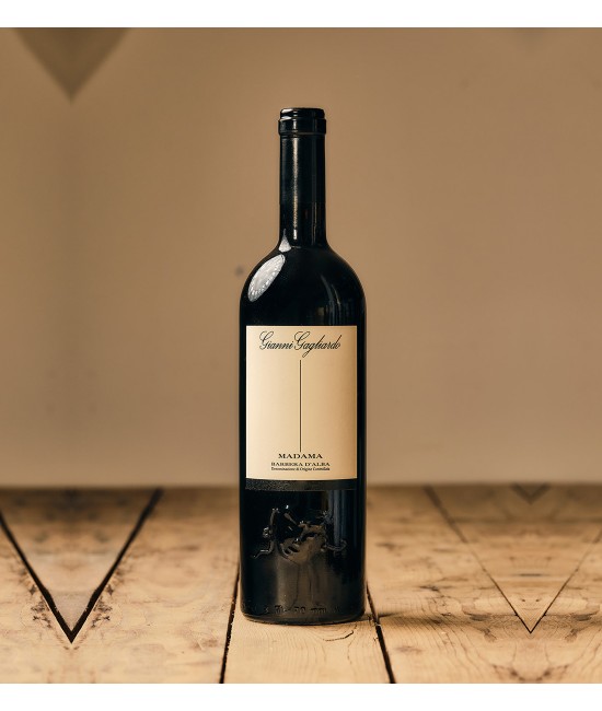 Gianni Gagliardo Barbera D'Alba Madama - Vin Rosu Sec - Italia - 0.75L Gianni Gagliardo Barbera D'Alba Madama - Vin Rosu Sec - Italia - 0.75L