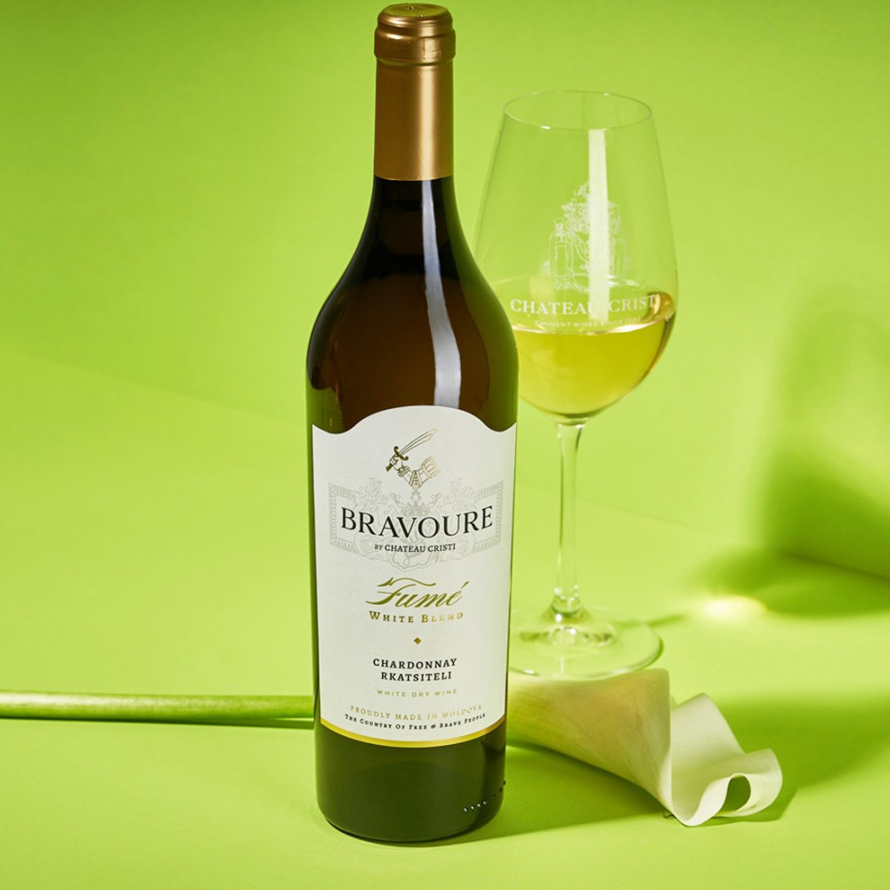 Bravoure by Chateau Cristi Fume Chardonnay Rkatsiteli - Vin Sec Alb - Republica Moldova - 0.75L Bravoure by Chateau Cristi Fume Chardonnay Rkatsiteli - Vin Sec Alb - Republica Moldova - 0.75L