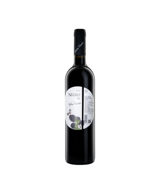 Petro Vaselo Eco Negru de Petro Vaselo - Vin Rosu Sec - Romania - 0.75L VINURI FETEASCA NEAGRA - Petro Vaselo Eco Negru de Petro Vaselo - Vin Rosu Sec - Romania - 0.75L