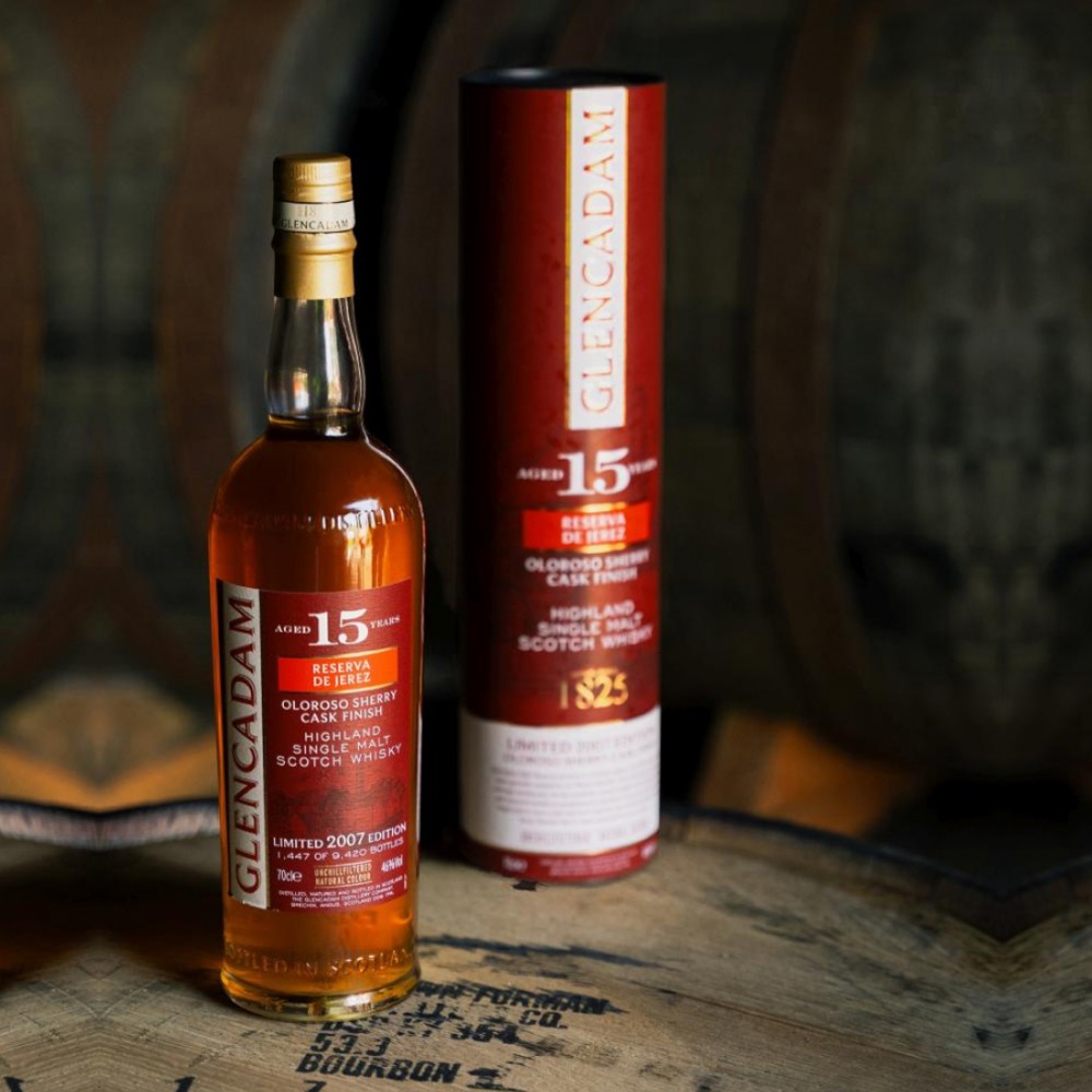 Glencadam 15 ani Reserva de Jerez Oloroso Sherry Cask Finish Limited 2007 Edition Whisky 0.7L Glencadam 15 ani Reserva de Jerez Oloroso Sherry Cask Finish Limited 2007 Edition Whisky 0.7L
