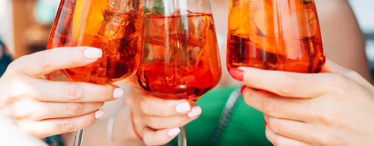 Aperol Spritz // o briză răcoritoare Aperol Spritz // o briză răcoritoare